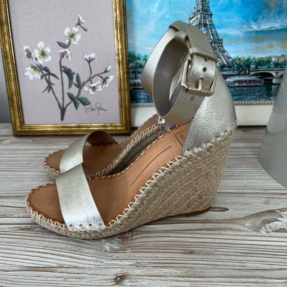 Dolce Vita Espadrilles in gold brand new - Picture 3 of 7